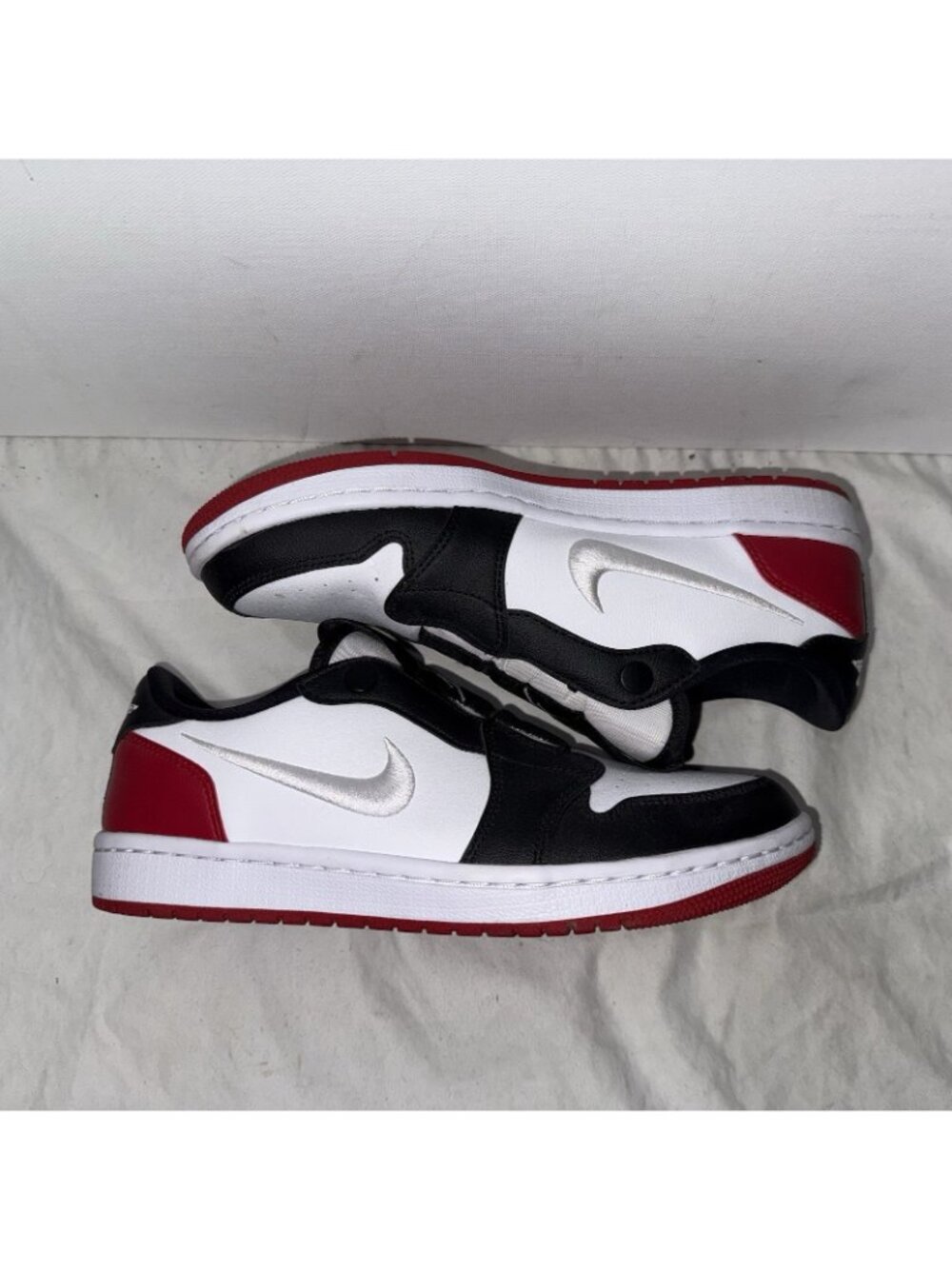 Nike Air Jordan 1 Low EasyOn Black Toe AV3918-102 Women’s Size 8.5 - Picture 5 of 9
